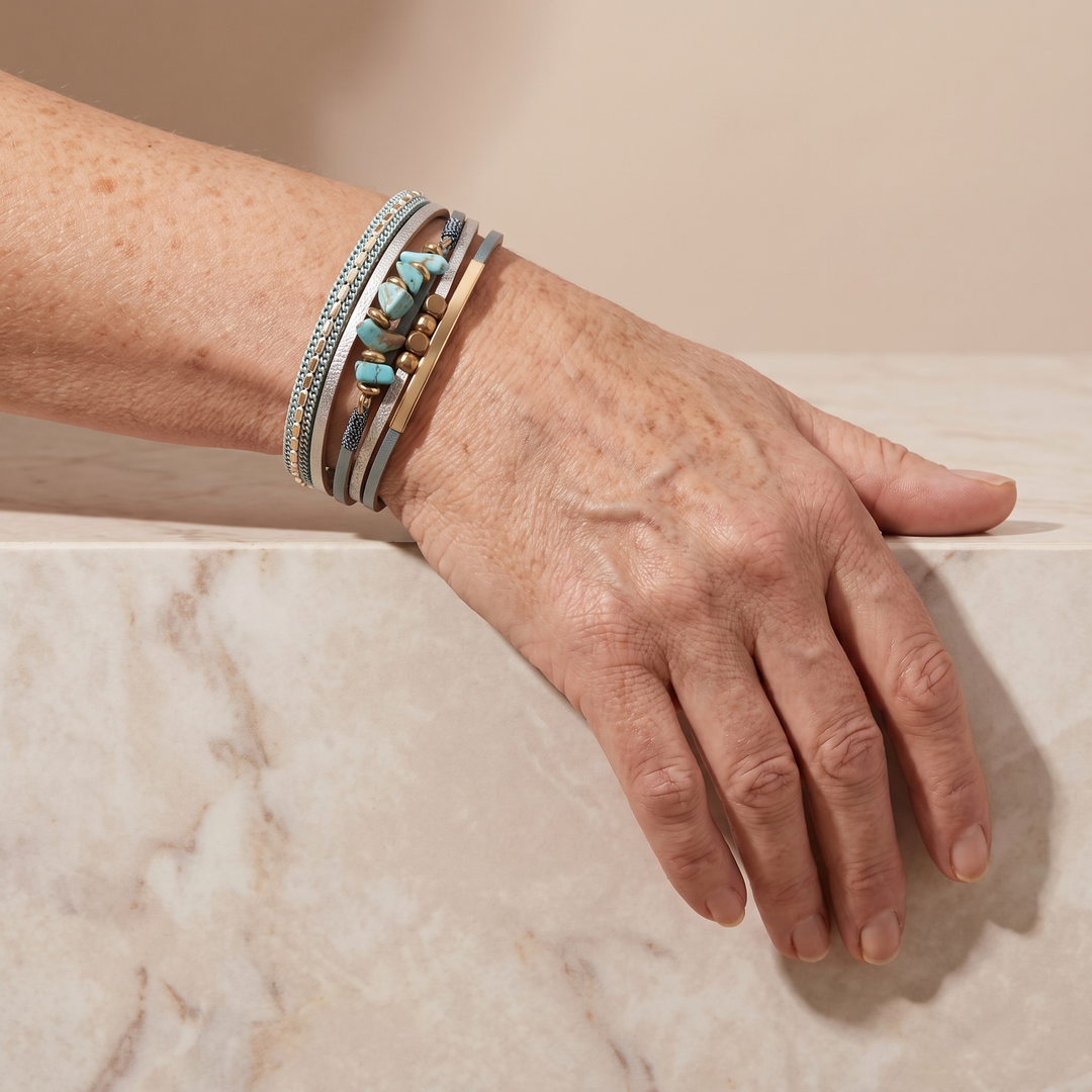 CLEMENTINE | TURQUOISE STONE CHIP LEATHER BRACELET